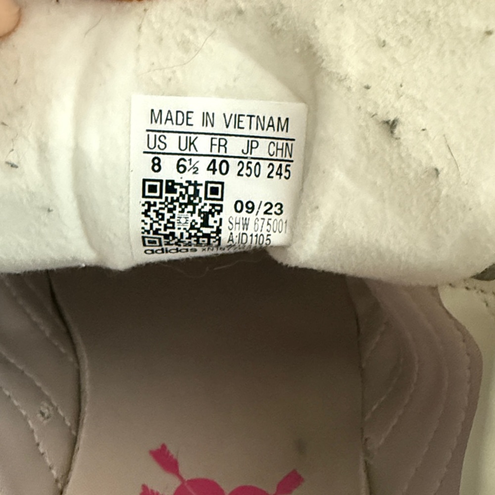 Adidas Women's Gazelle White and Pink Sneakers | limited edition - Picture 6 of 7